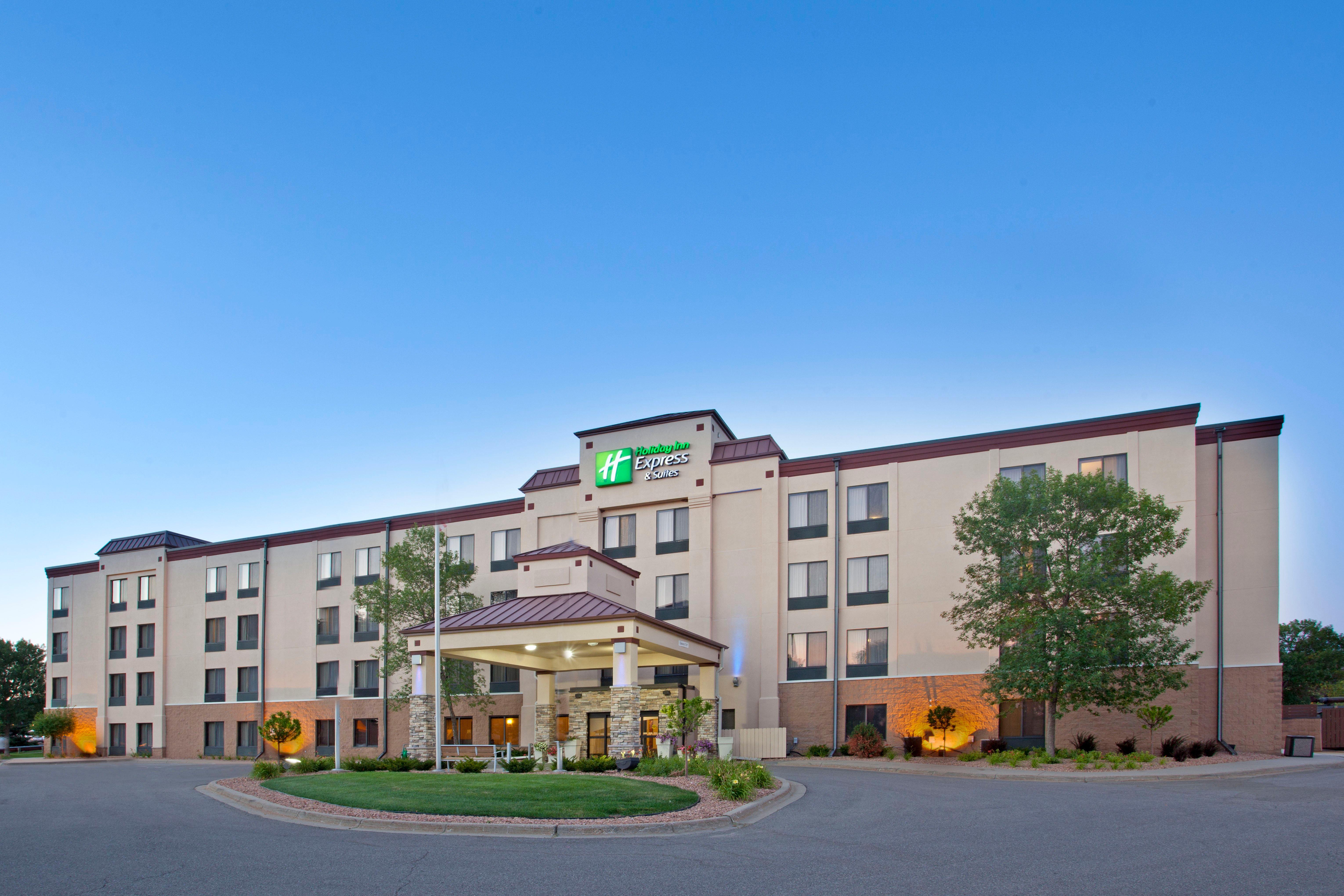 Holiday Inn Express Hotel & Suites Minneapolis - Minnetonka By Ihg Zewnętrze zdjęcie